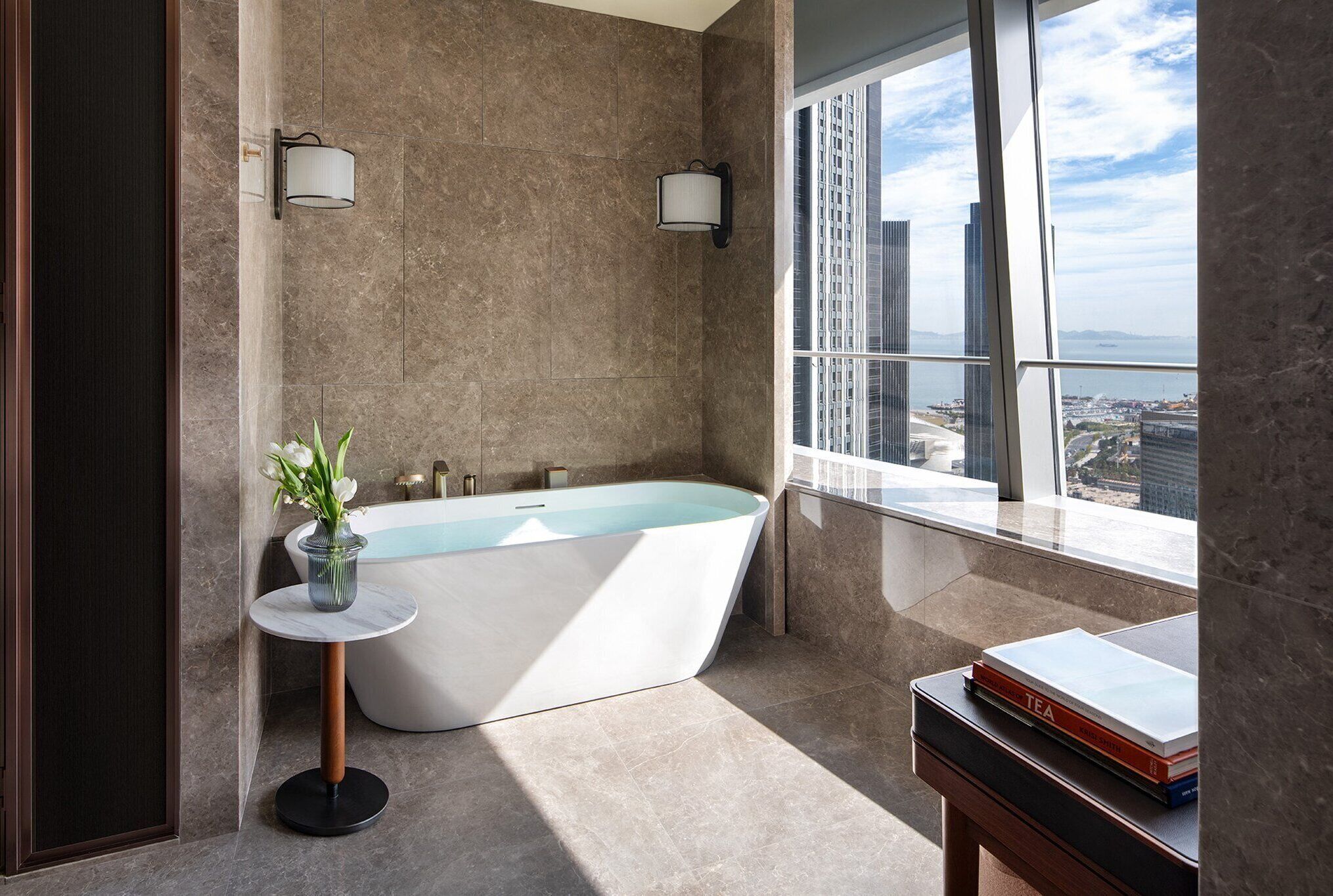 Four Seasons Hotel Dalian