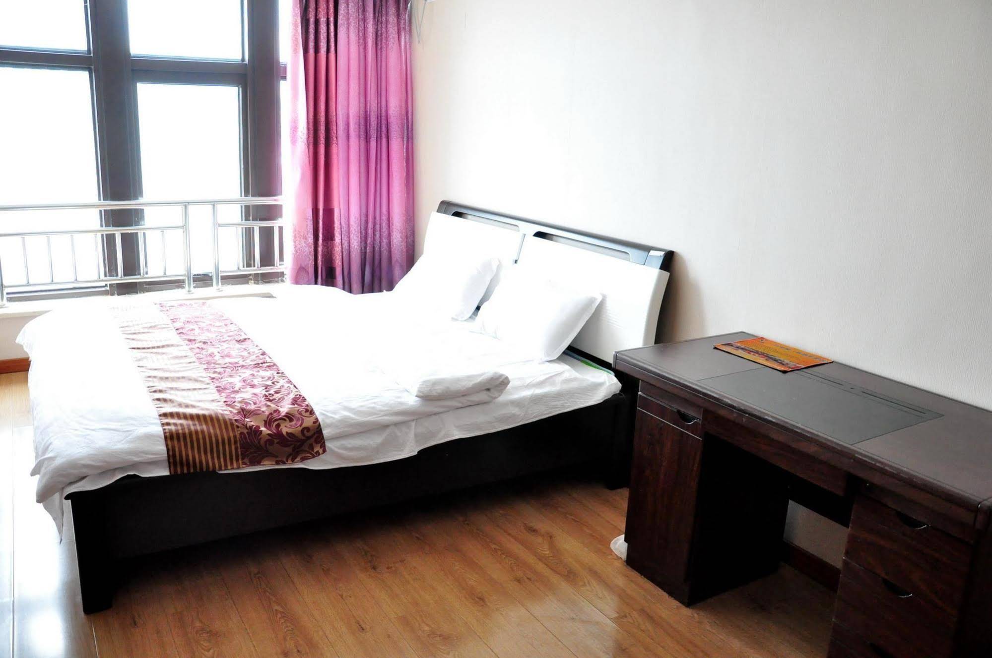Jinfeng Hotel Apartment