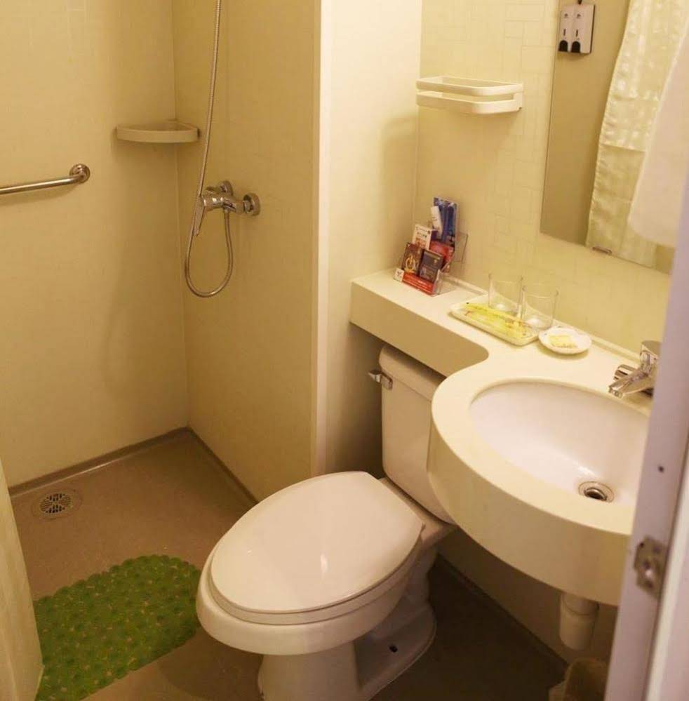 Jinhong Express Hotel