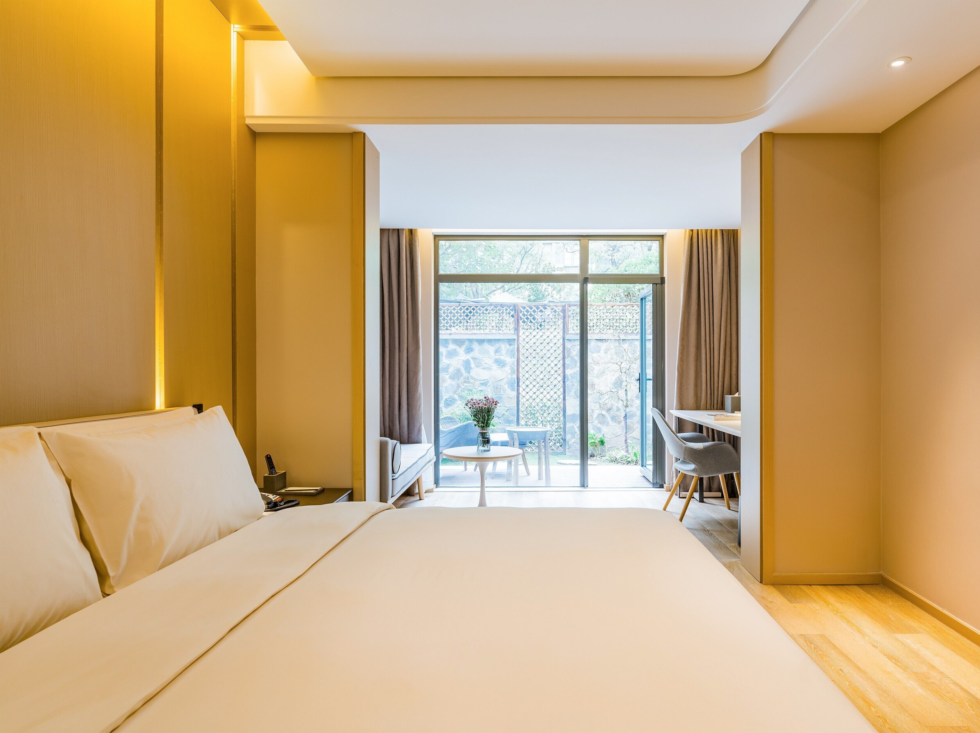 Atour Hotel Jinzhou Ave Airport Ningbo