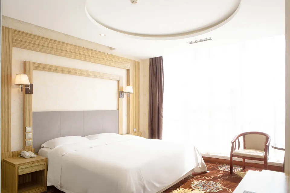 Golden Palace Trade & Business Hotel