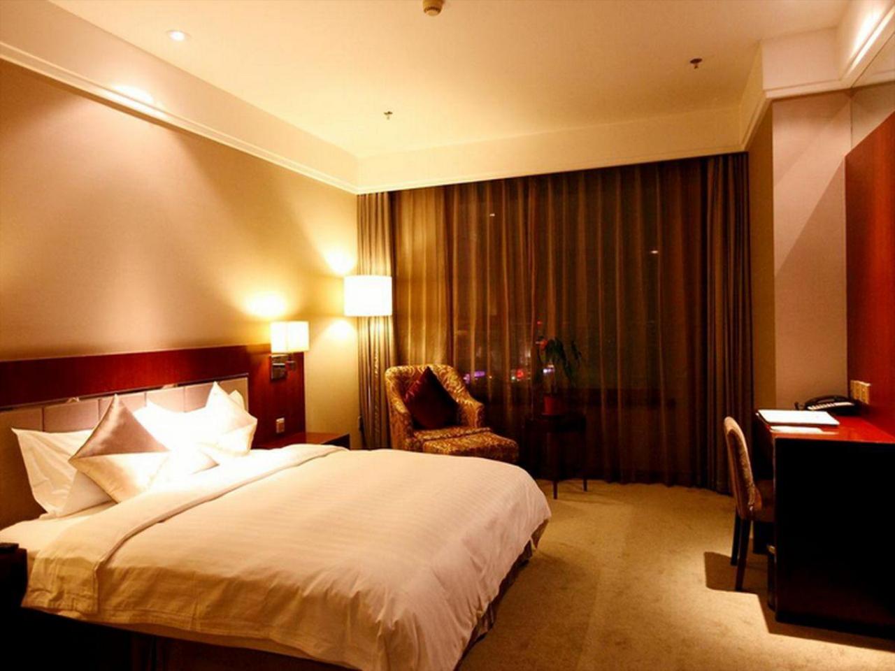 Jianhui Junyue Grand Hotel