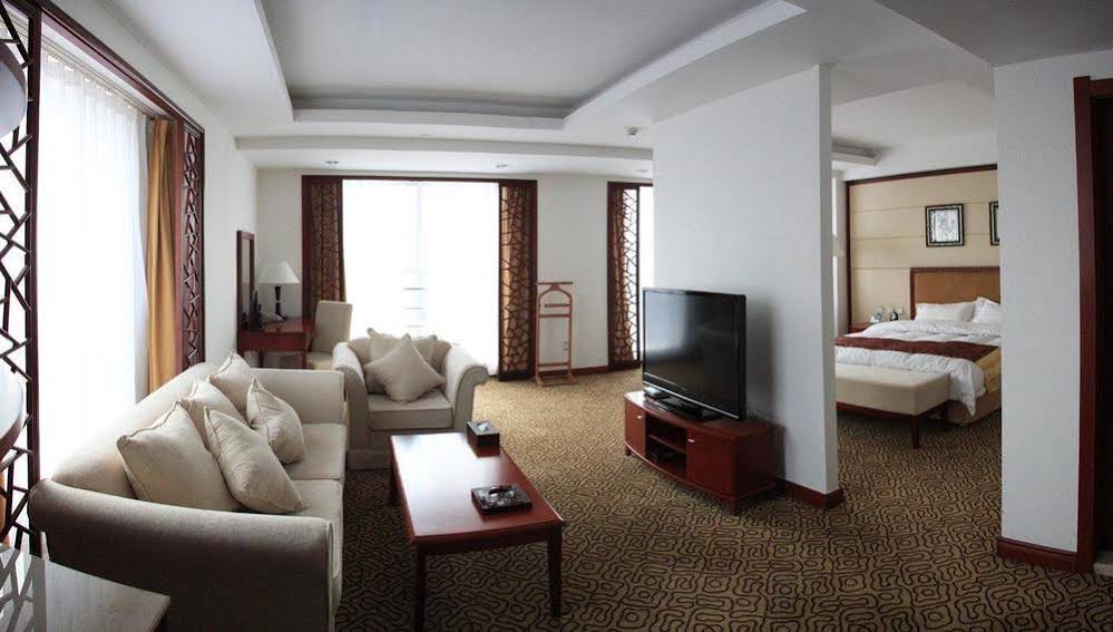 Liaoning Ningshan Hotel Shenyang North Railway Station