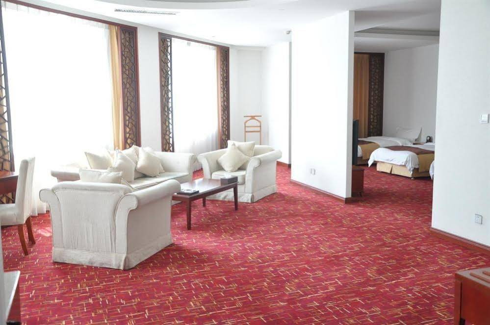 Liaoning Ningshan Hotel Shenyang North Railway Station