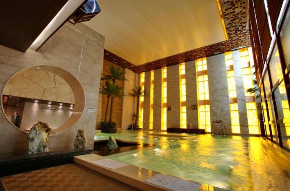 Top Elites City Resort Spa Hotel