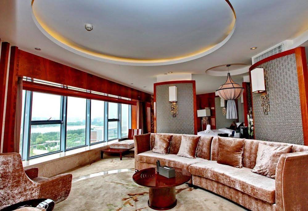 Top Elites City Resort Spa Hotel