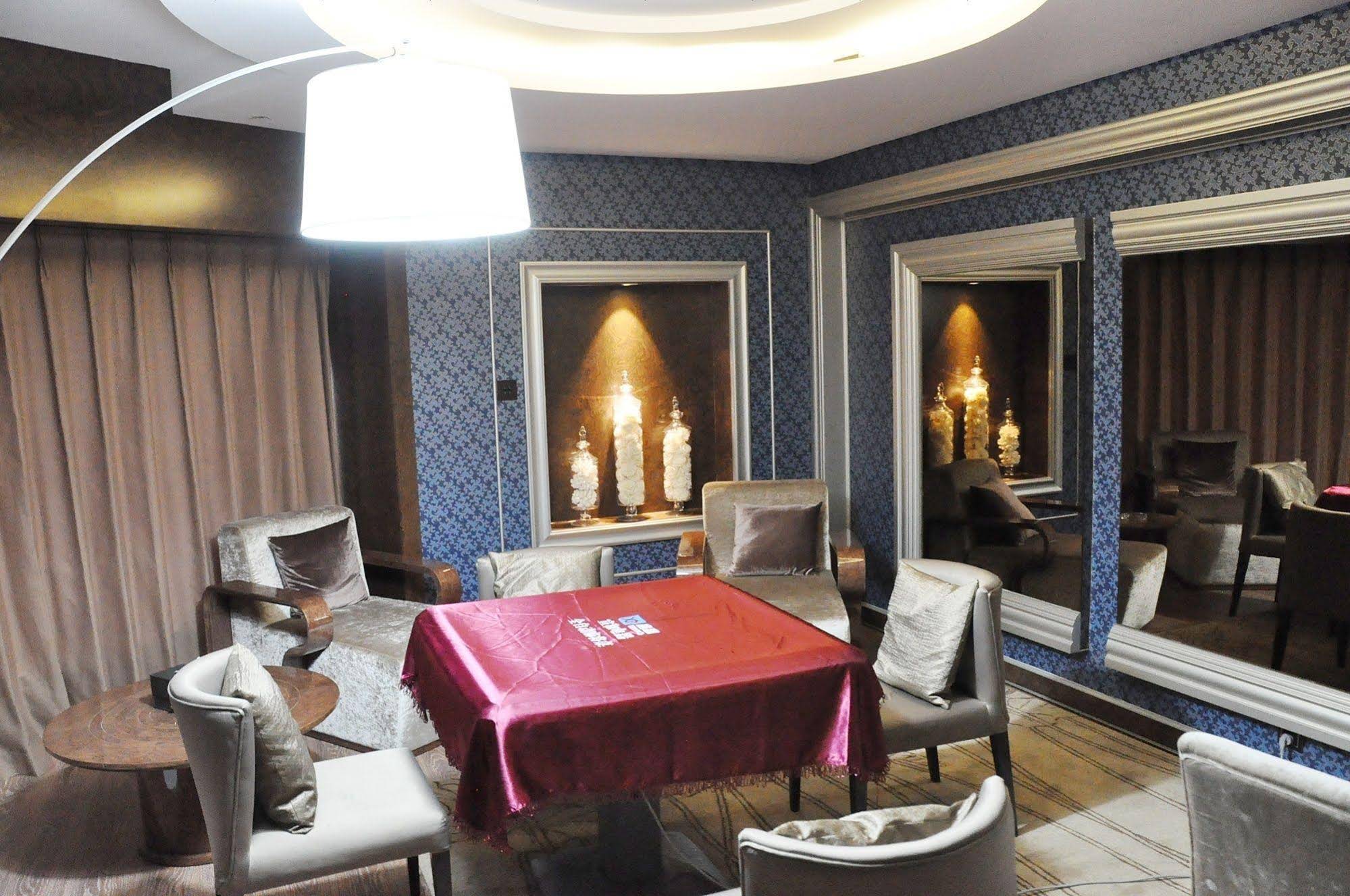 Top Elites City Resort Spa Hotel
