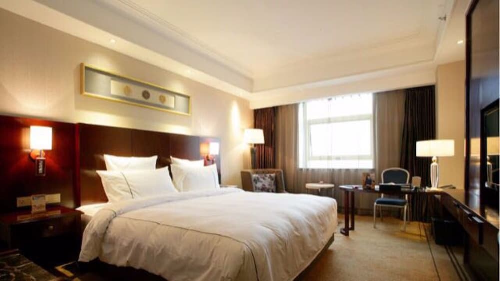 Days Hotel & Suites China Town Changsha