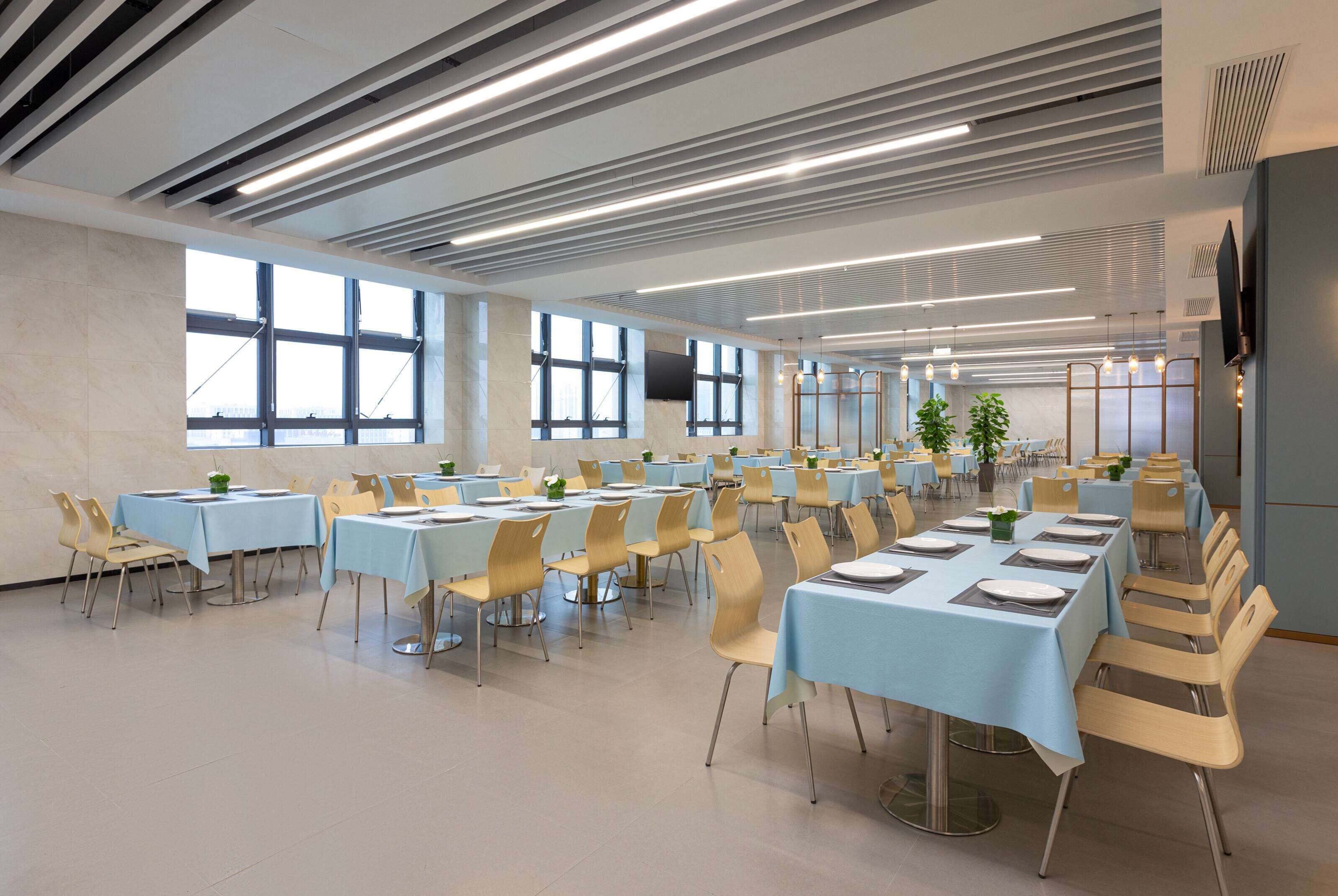 Days Hotel by Wyndham Changsha East