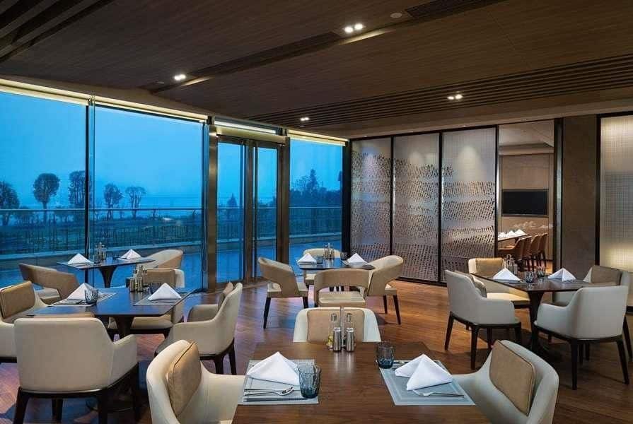 Howard Johnson by Wyndham Yacht Club Hotel Changsha