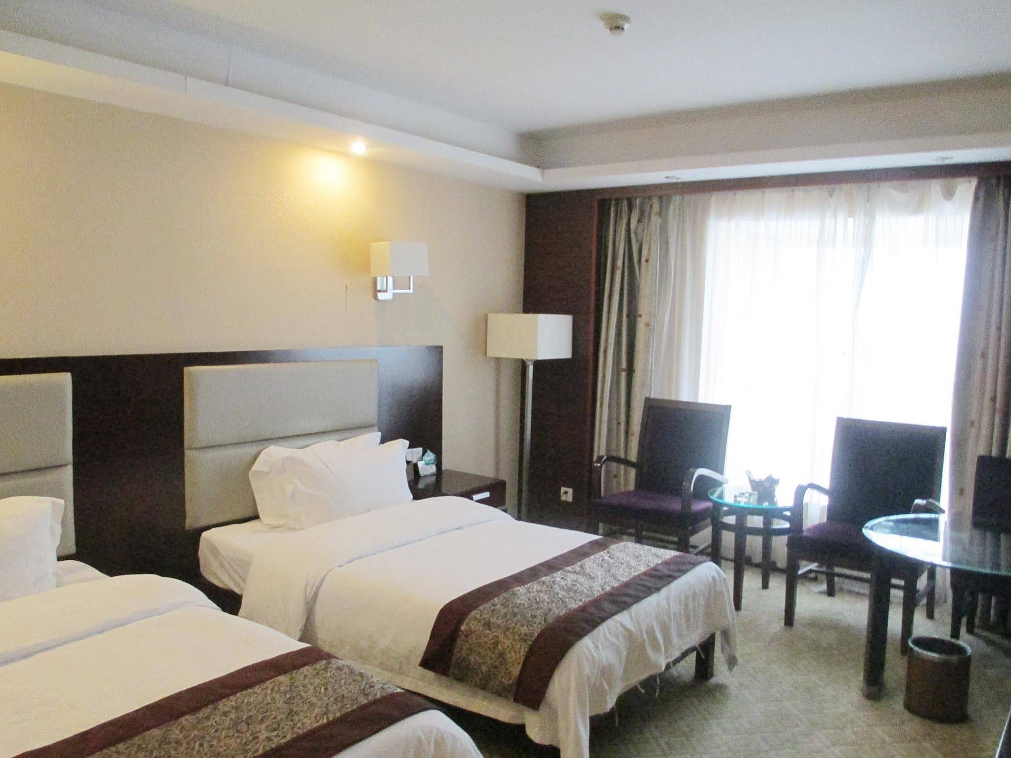 Mei Ao Si Le Hotel - Changsha