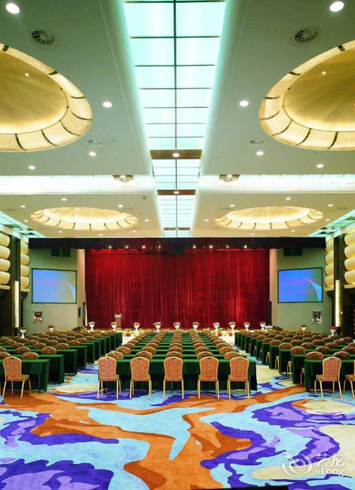 Preess Resort and Hotel