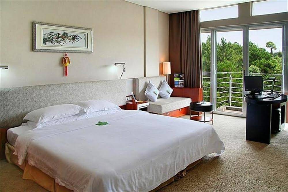 Preess Resort and Hotel