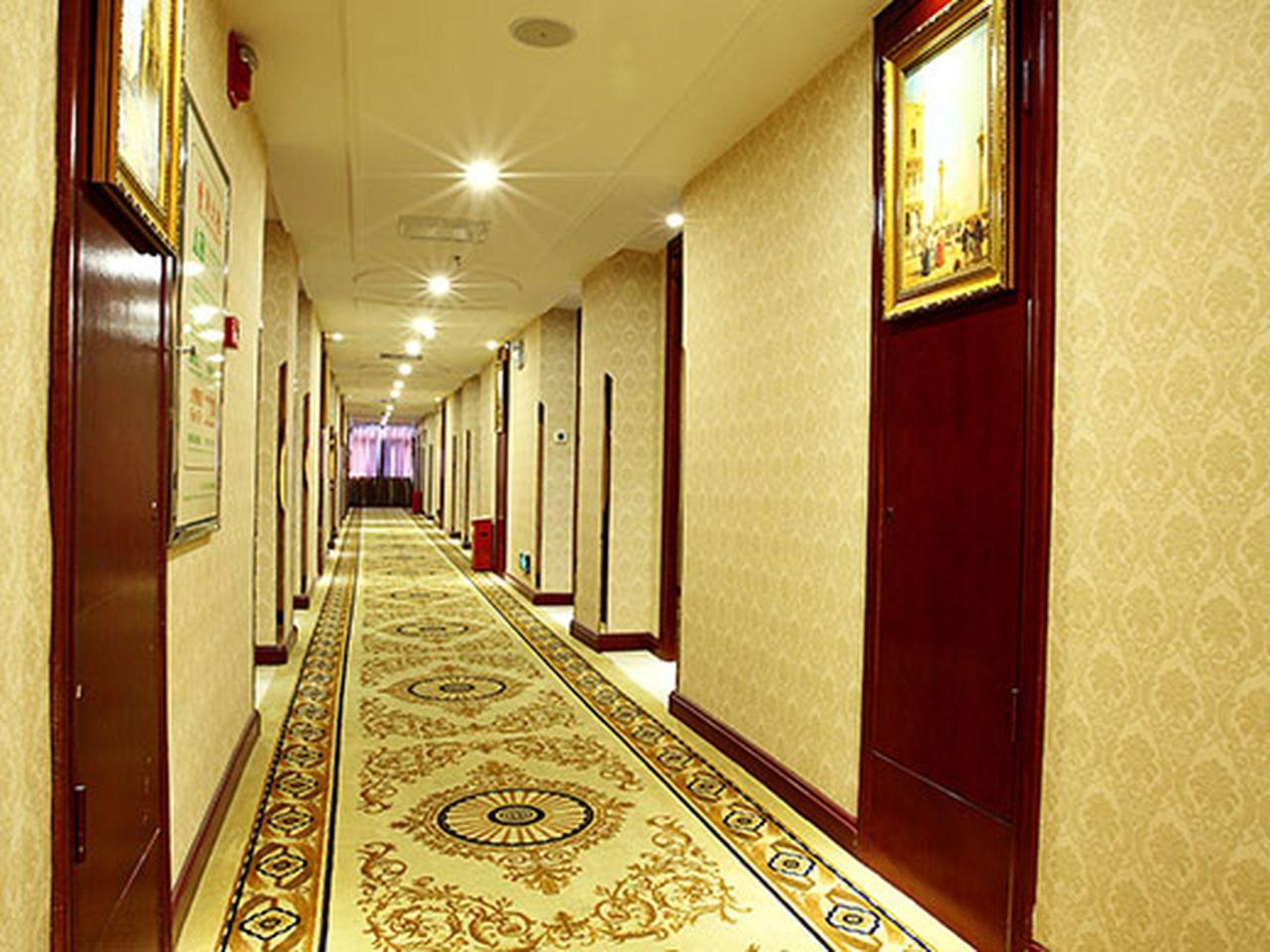 Vienna Hotel Changsha Mid Furong Road