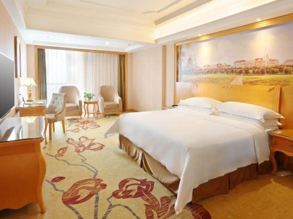 Vienna International Hotel