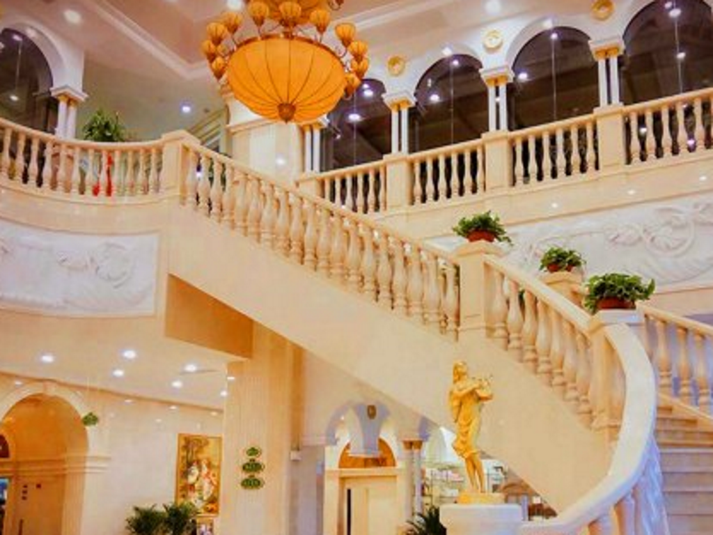 Vienna International Hotel