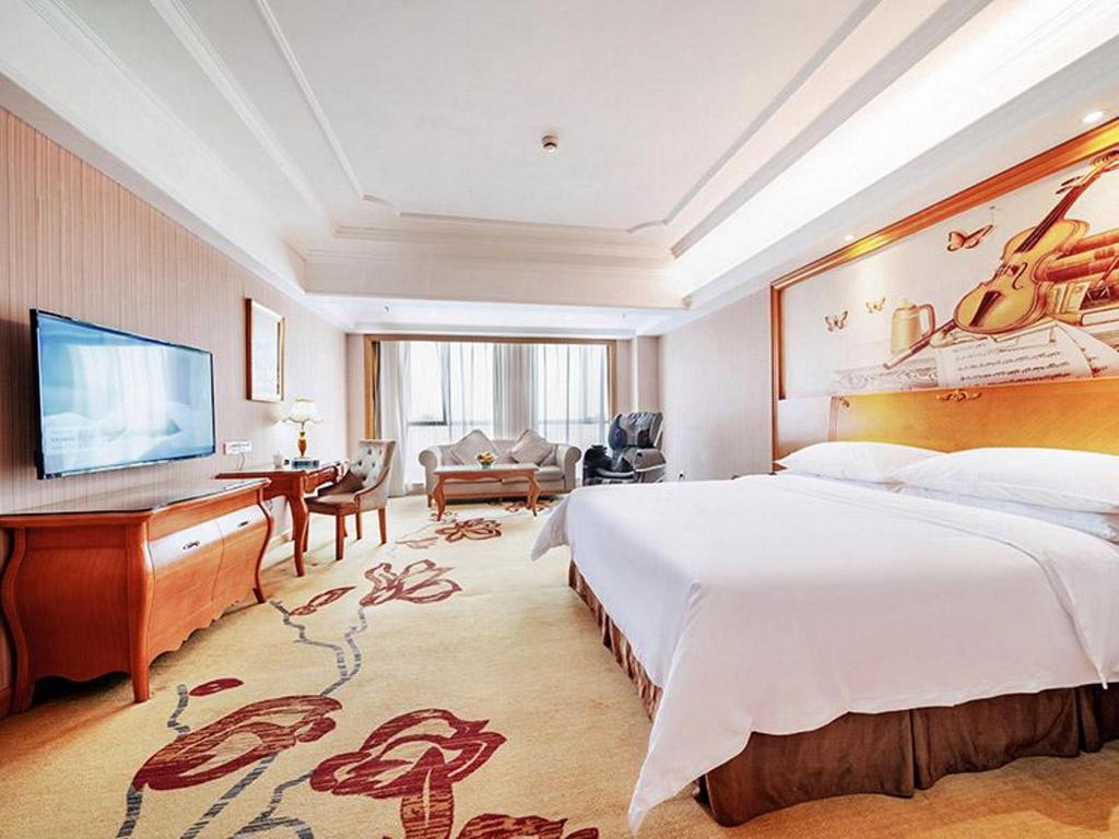 Vienna International Hotel