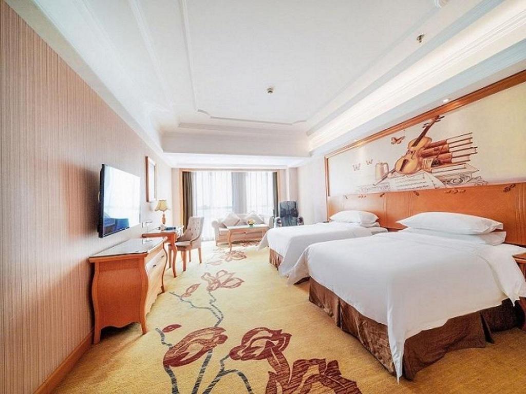 Vienna International Hotel