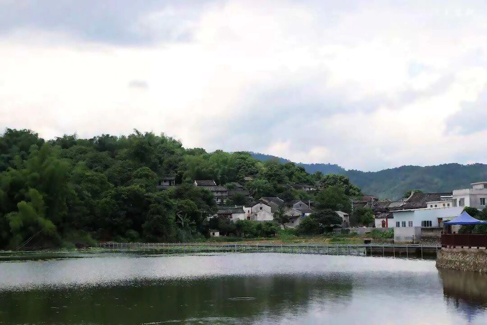 Chaozhou Shifeng Yingbin Inn