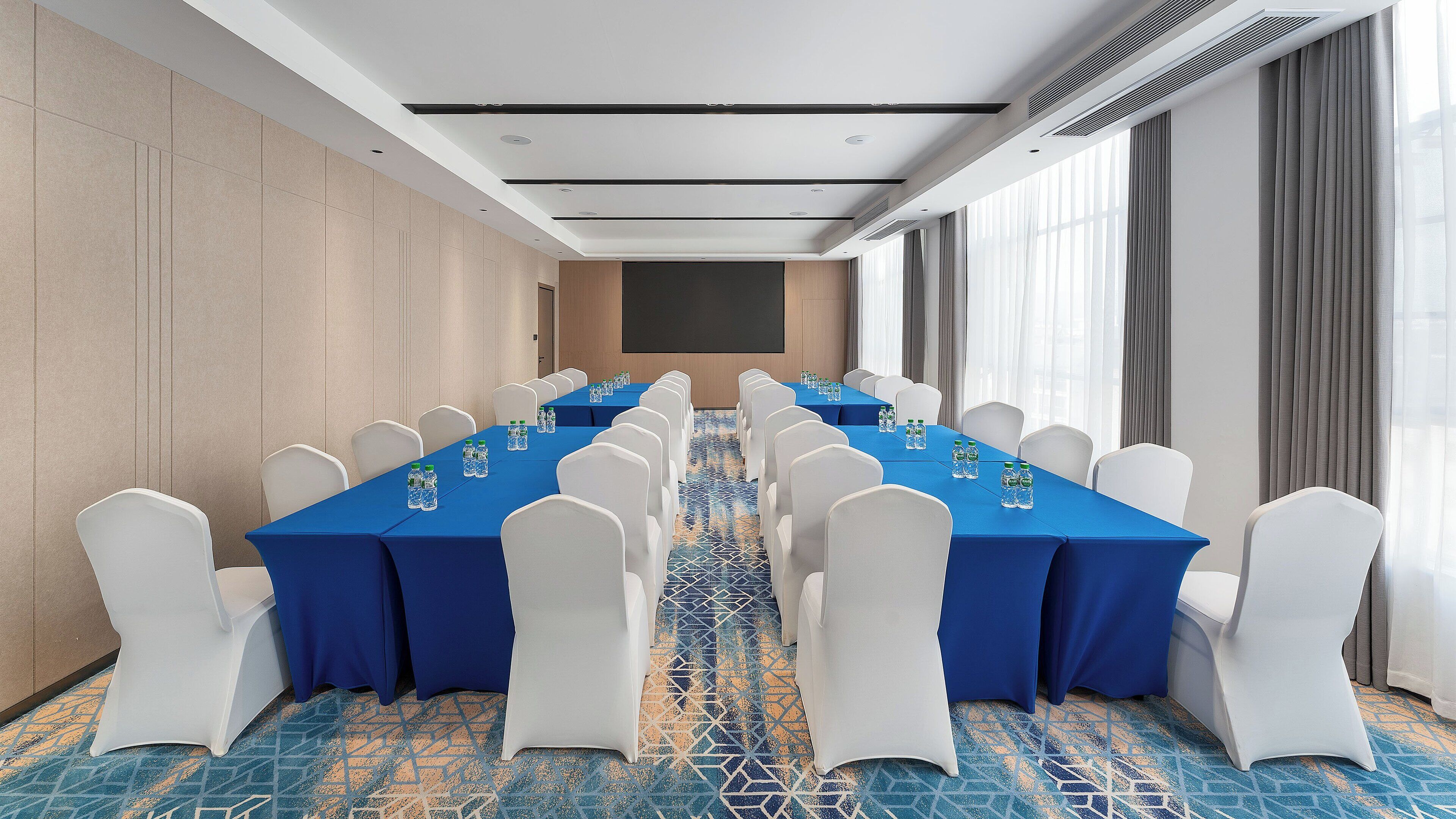 Holiday Inn Express Puer Simao