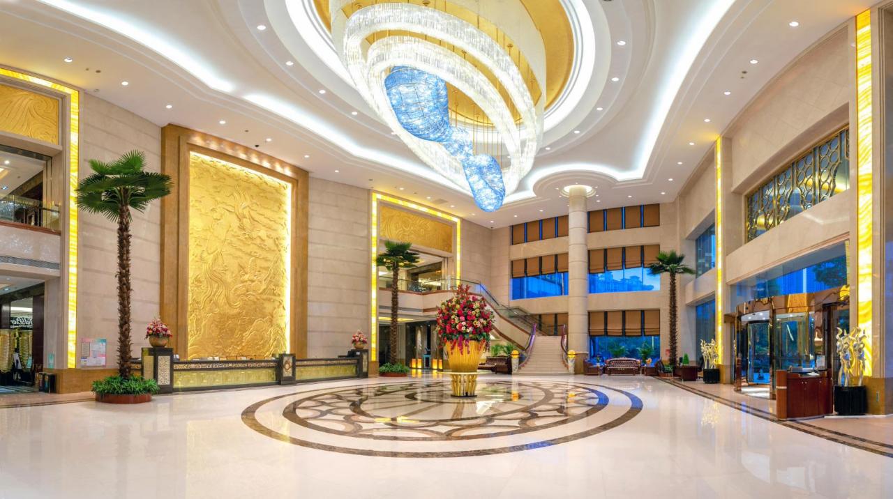 Qingyuan International Hotel