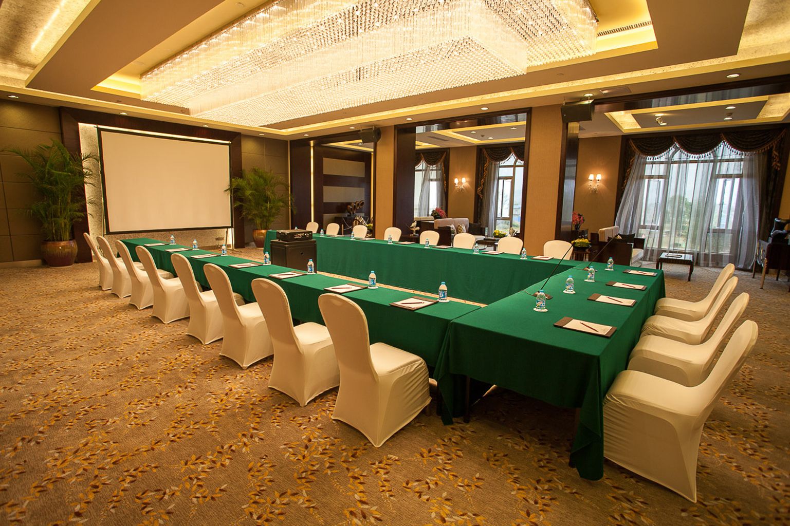 Country Garden Sun City Phoenix Hotel