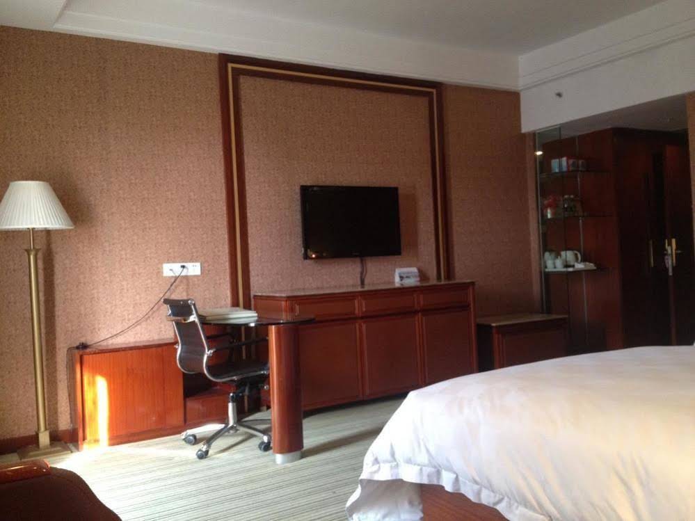 Shaoguan South Spring Hotel