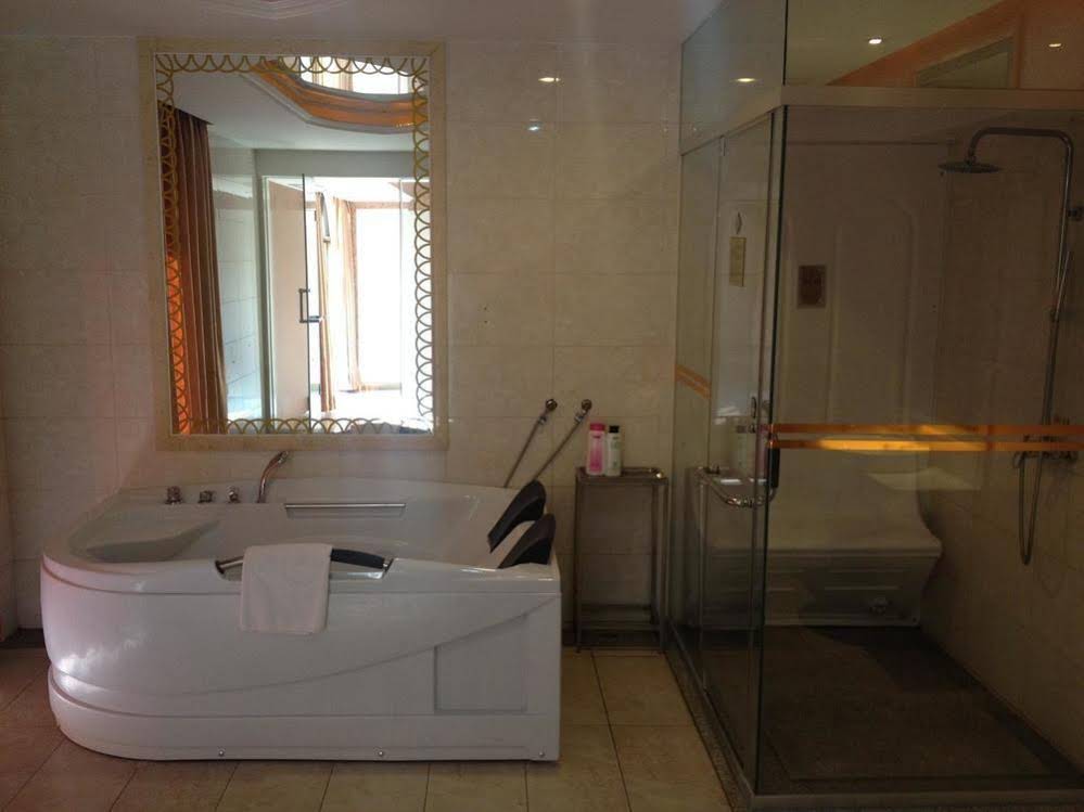 Shaoguan South Spring Hotel