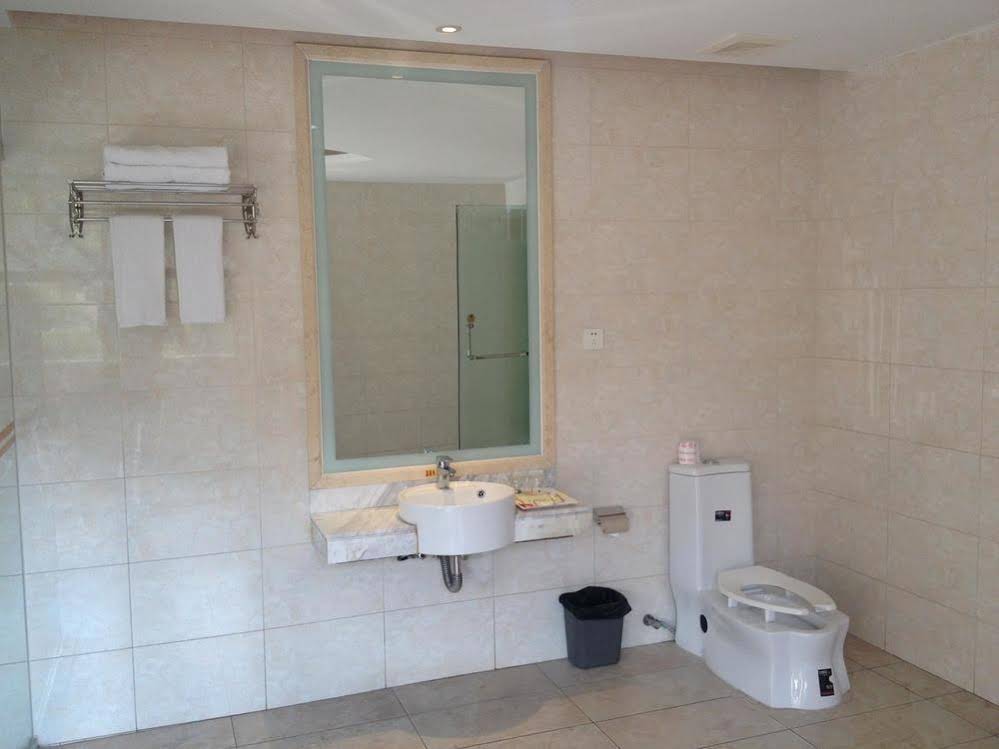 Shaoguan South Spring Hotel