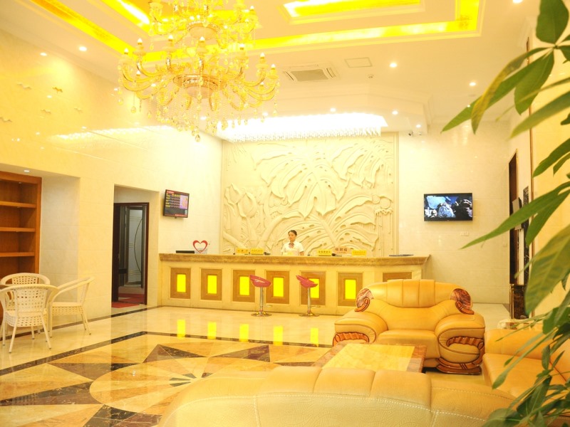 GreenTree Inn ShenZhen BaoAn XiXIang PingZhou Metro Station Business Hotel