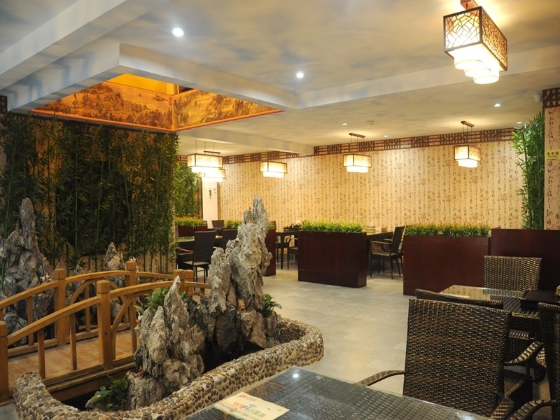GreenTree Inn ShenZhen BaoAn XiXIang PingZhou Metro Station Business Hotel