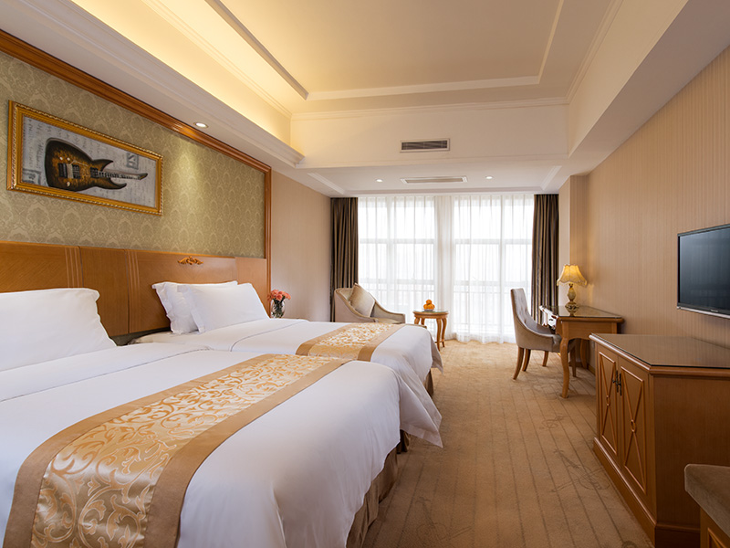 Vienna Hotel Shiyan Guangming Road