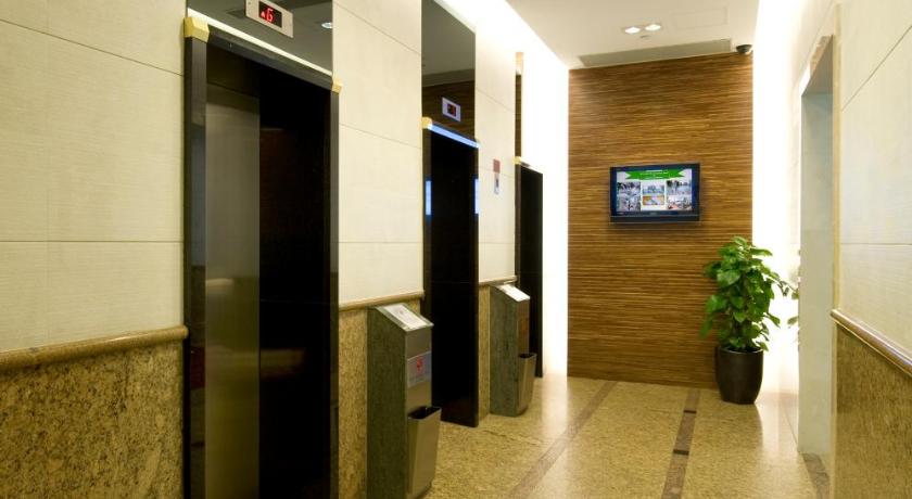 Bishop Lei International House