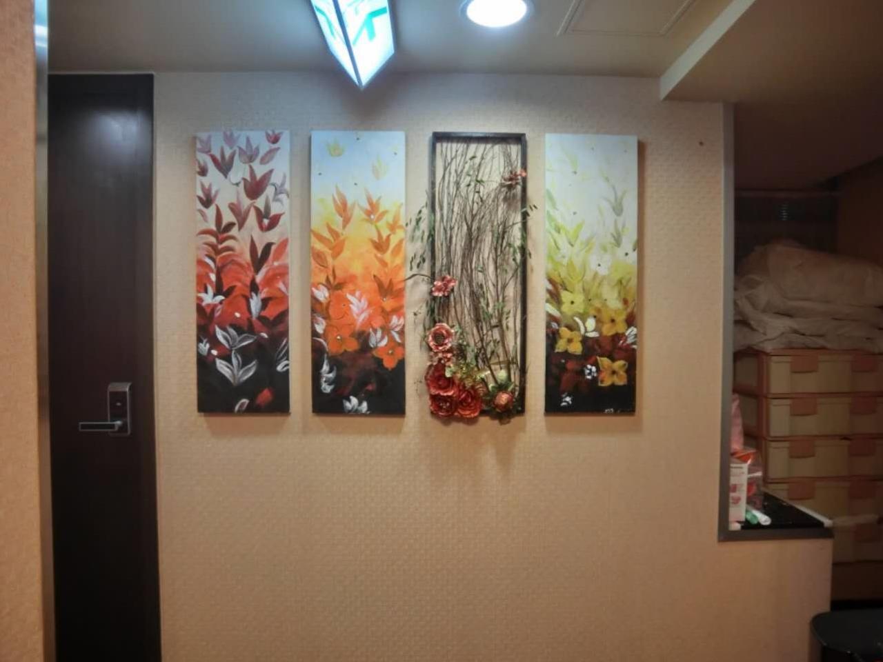 Bloomy Hotel