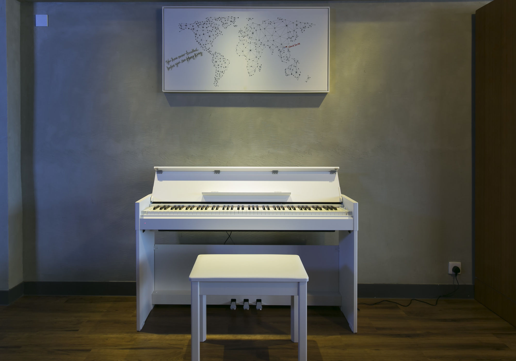 Check Inn HK - Hostel