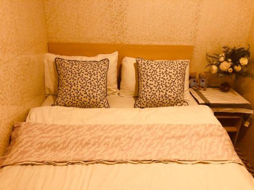 Hoi To Hostel