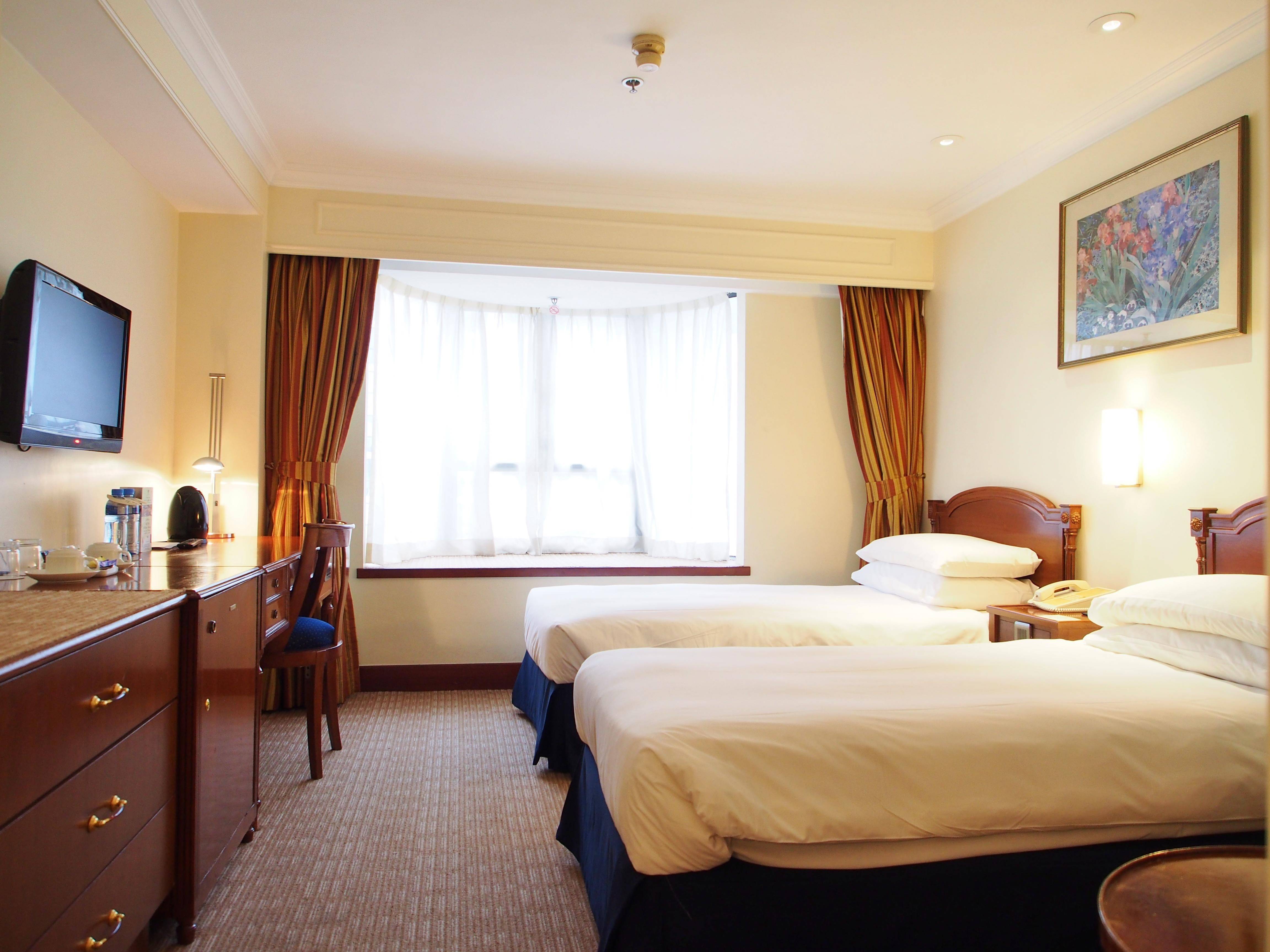 The Emperor Happy Valley