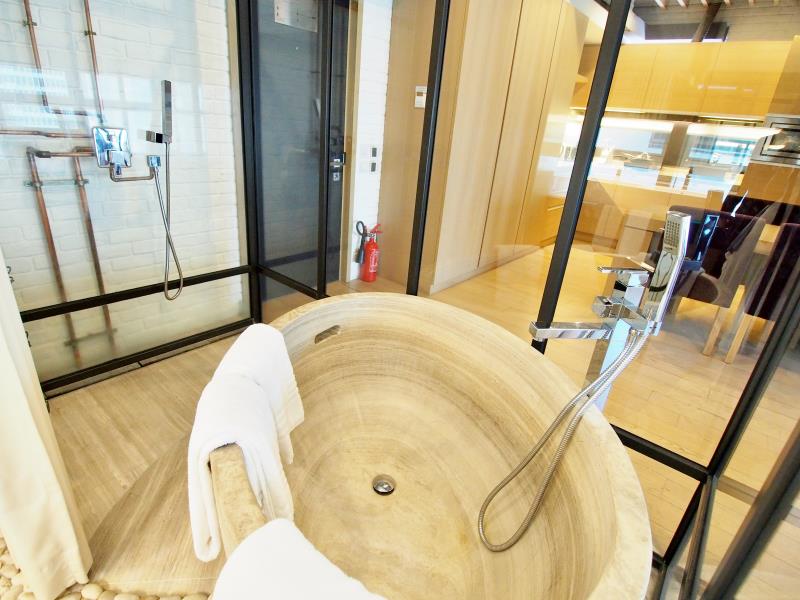 Yin Serviced Apartments