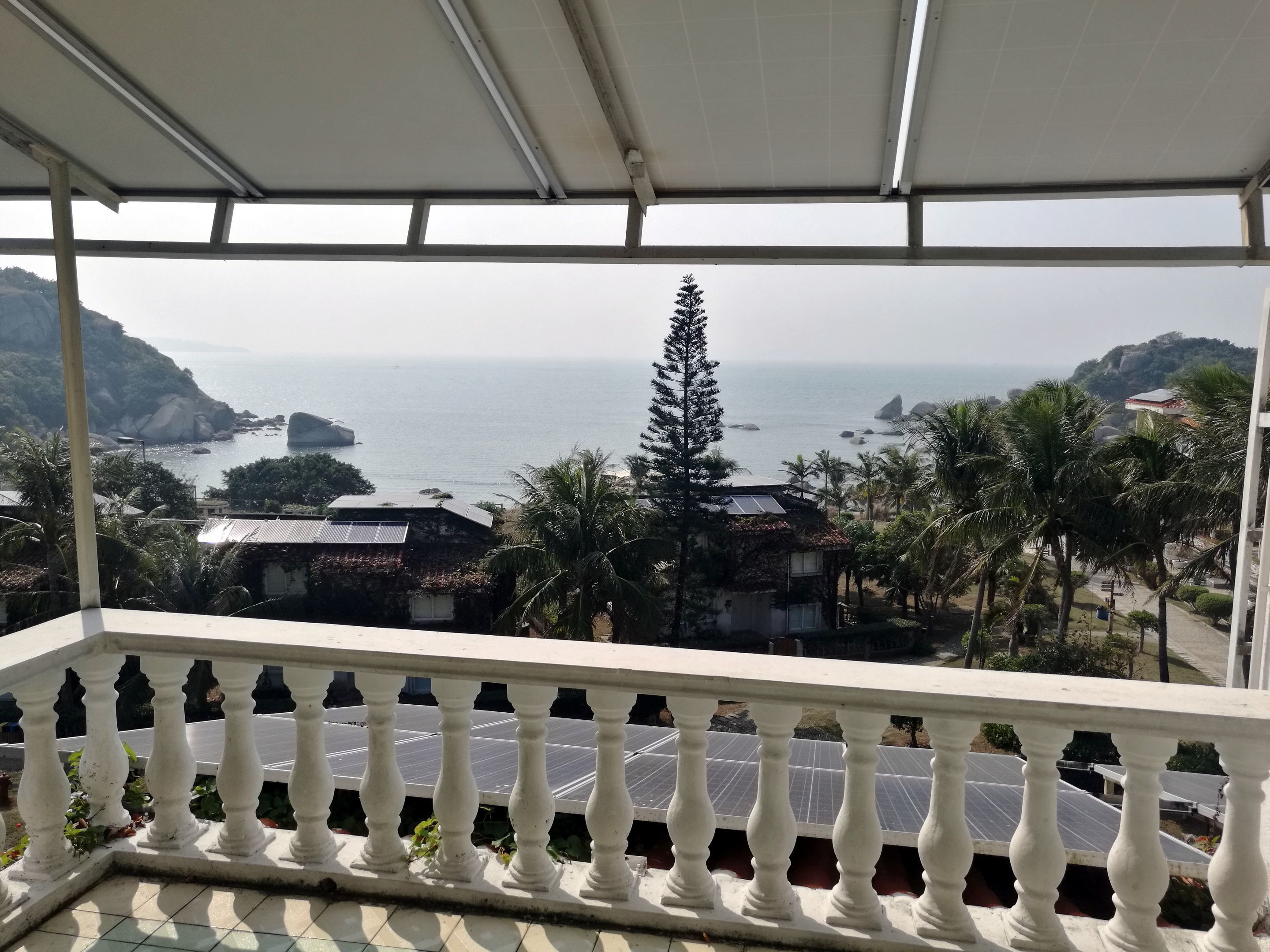 Xun Liao Bay Delta Island Hotel