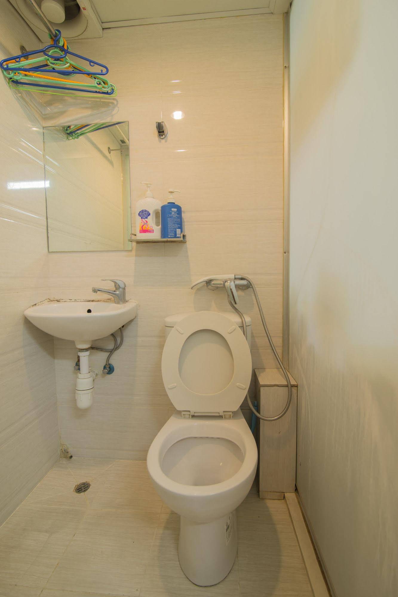 Me Easy Hostel