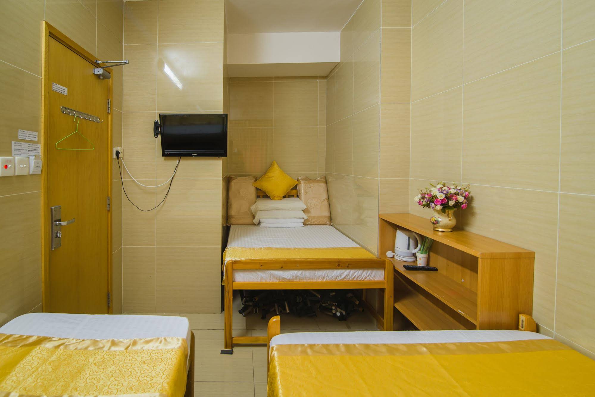 Me Easy Hostel