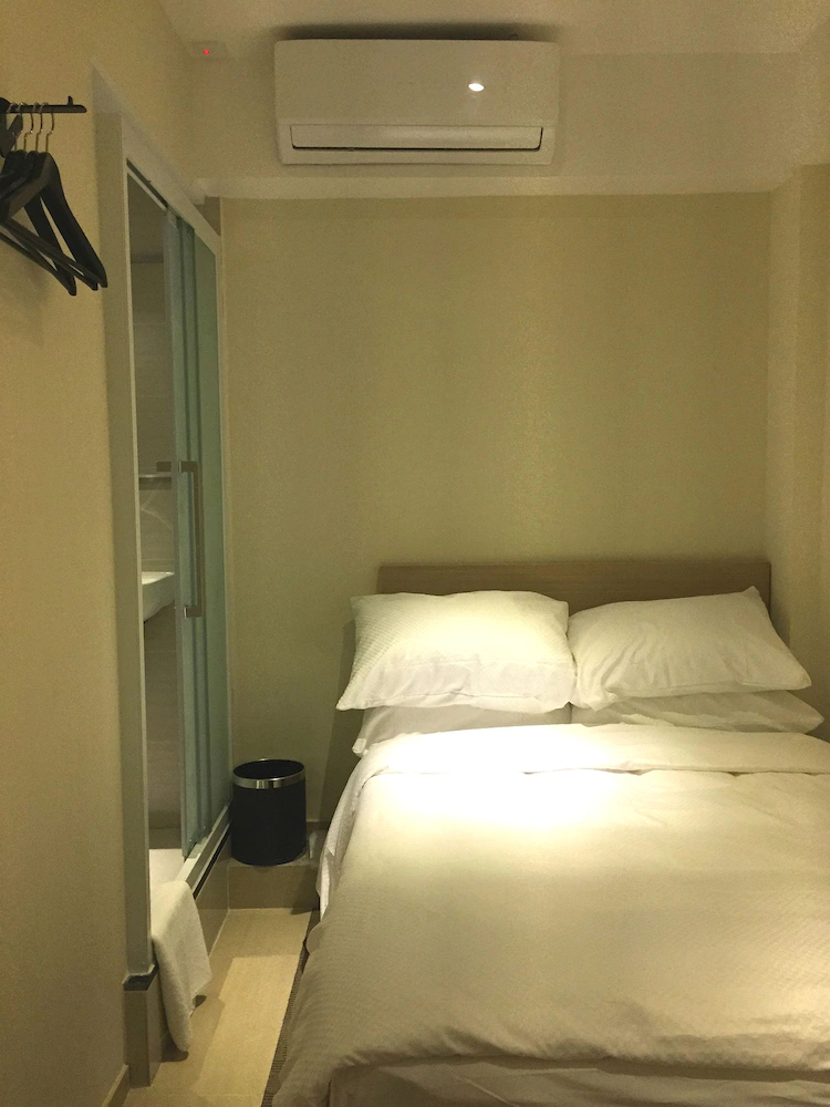 Mini 18 Hong Kong