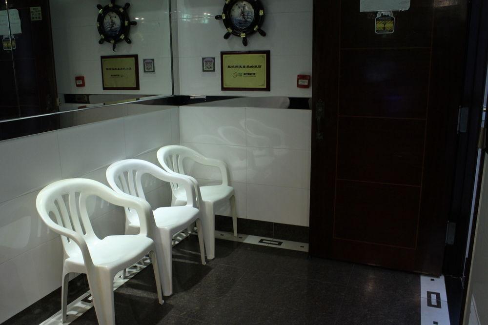 New Chung King Mansion Guest House