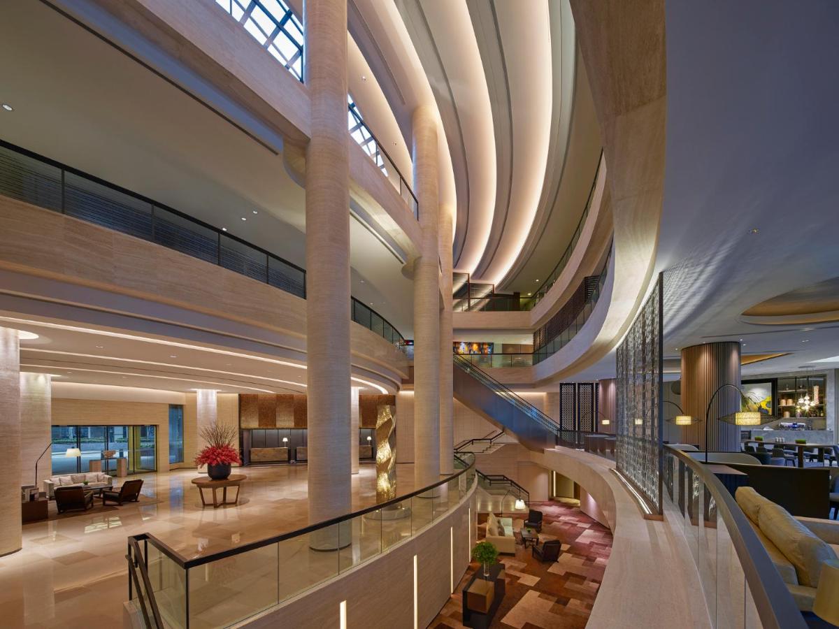 New World Millennium Hong Kong Hotel