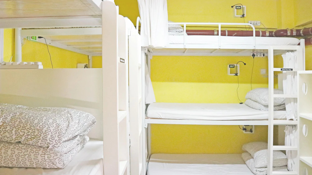 Starpacker Hostel