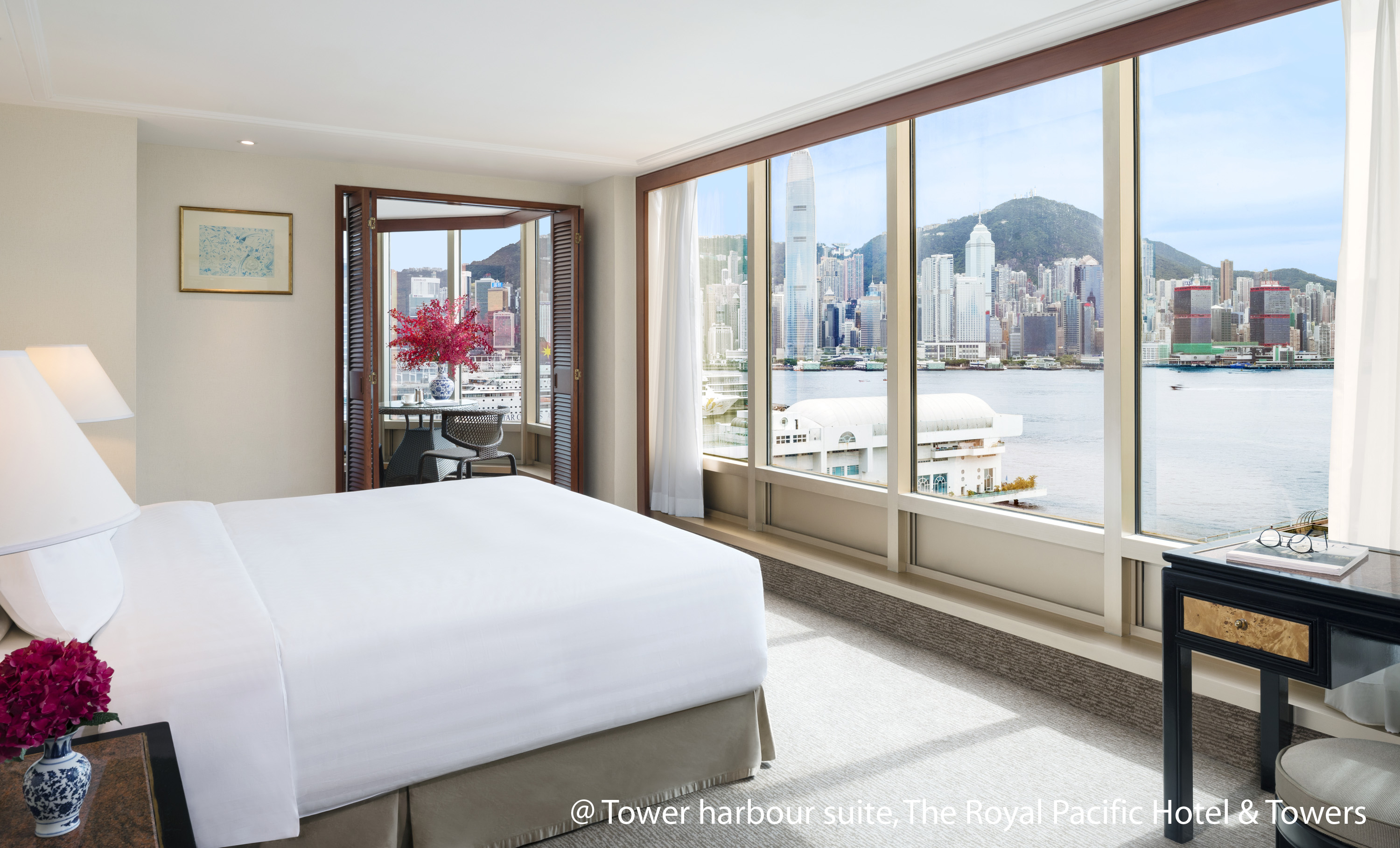 The Royal Pacific Hotel & Towers