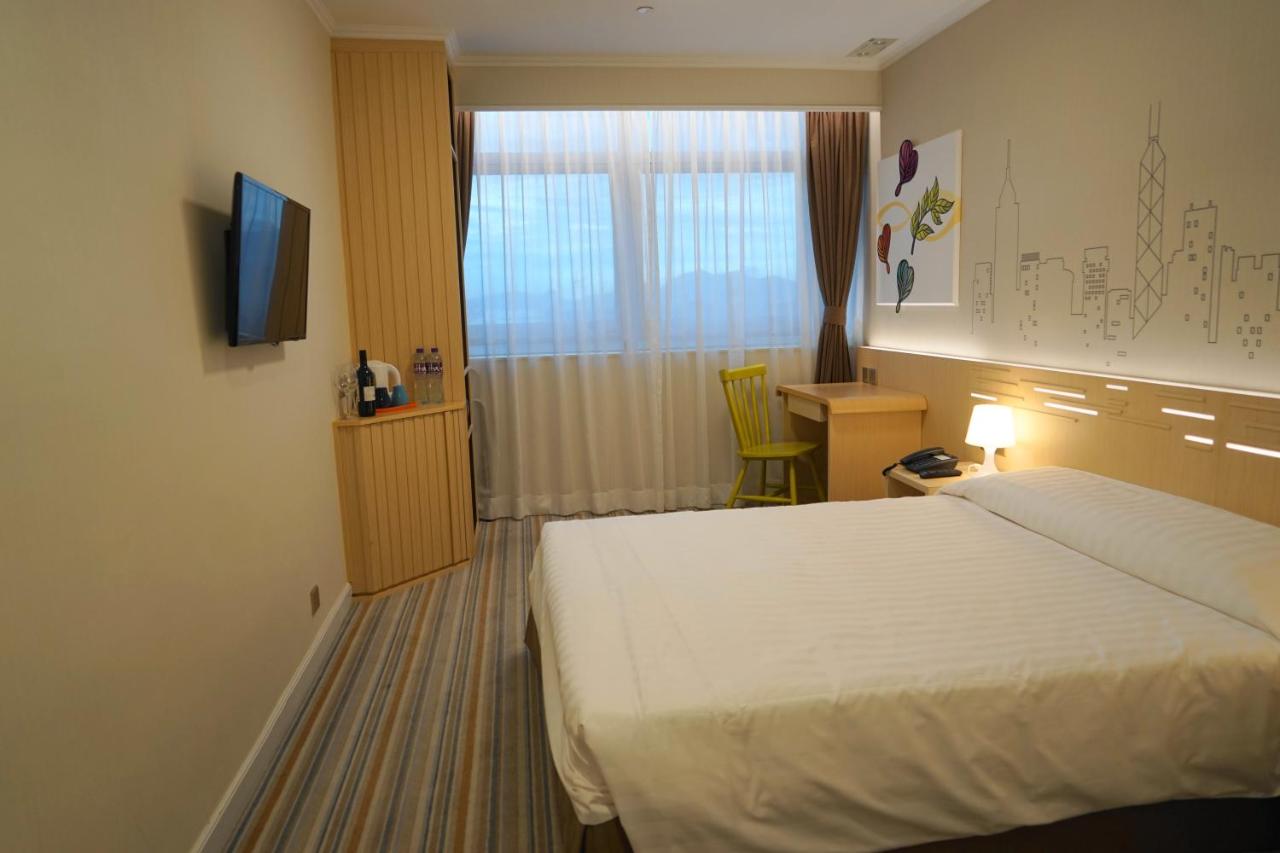 West Hotel