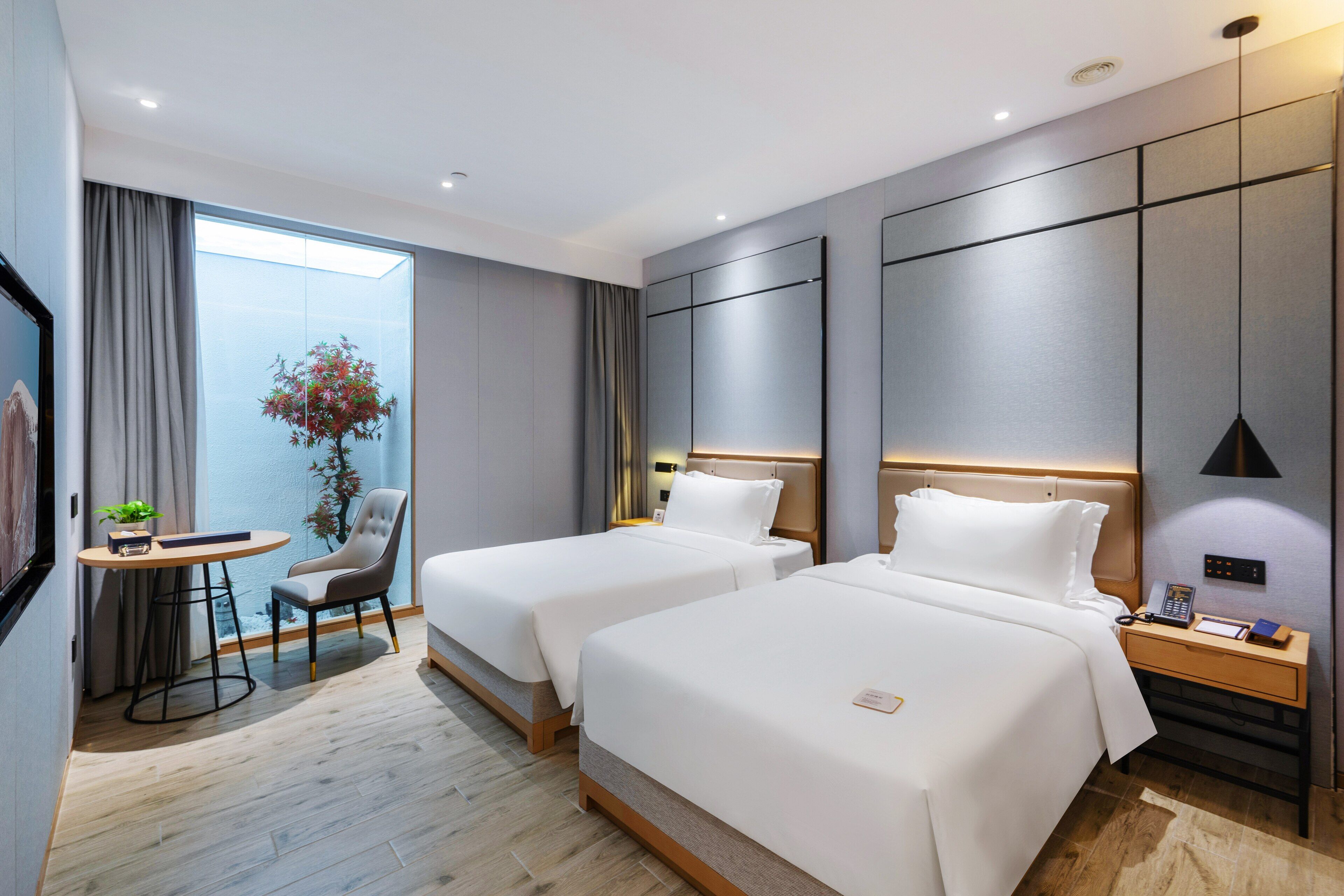 Apex Hotel