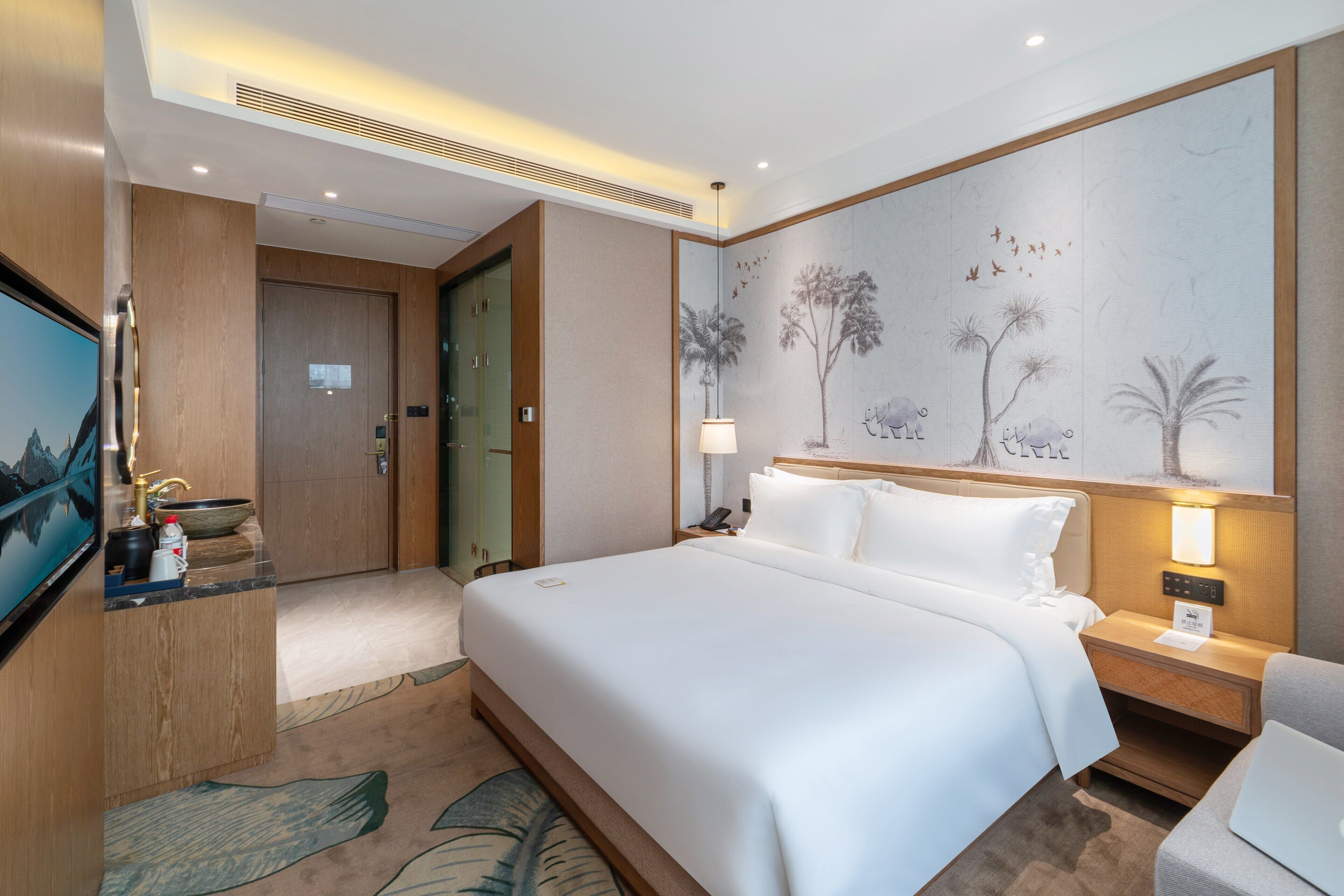 Apex Hotel