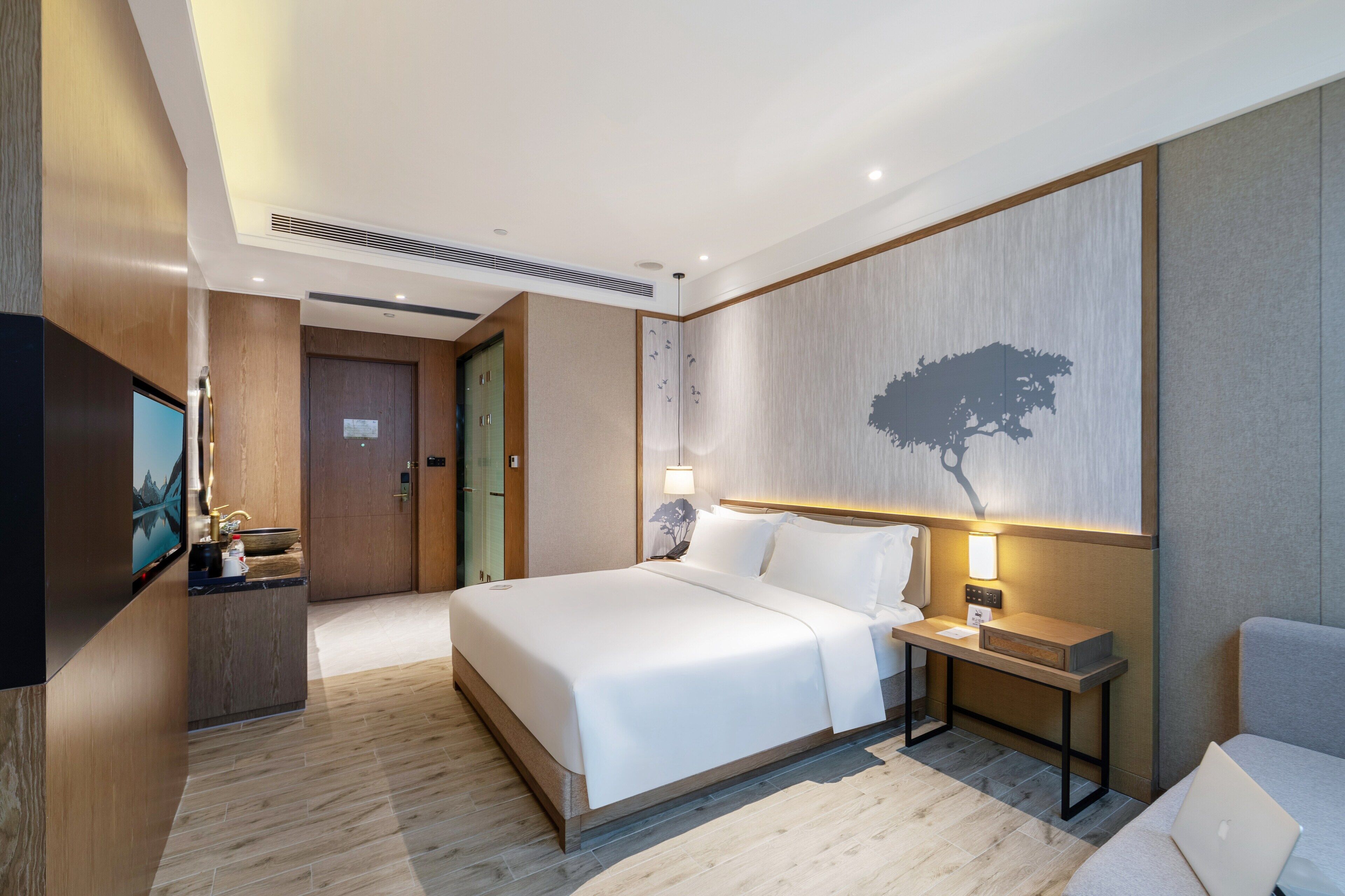 Apex Hotel